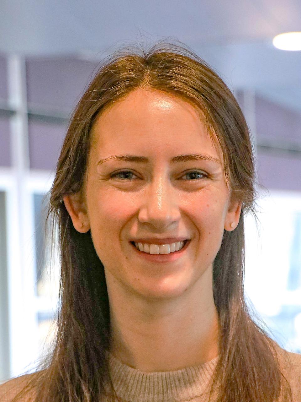 Julia Dunn